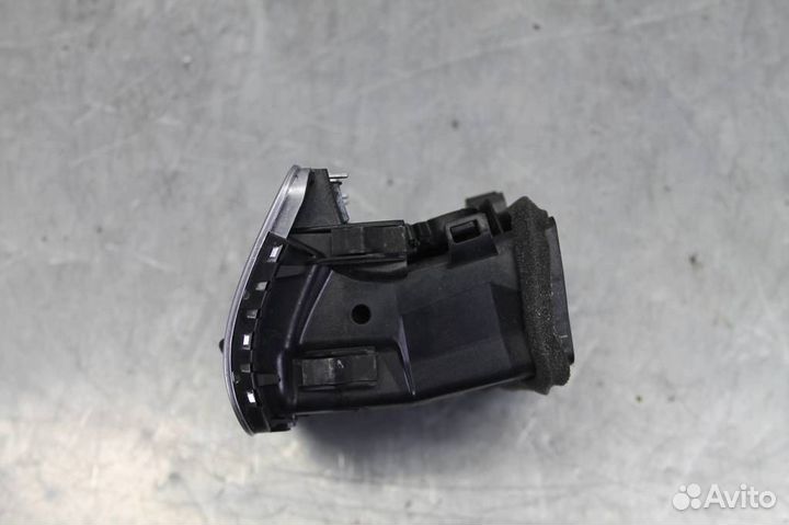 Дефлектор воздушный Audi A6(C7)