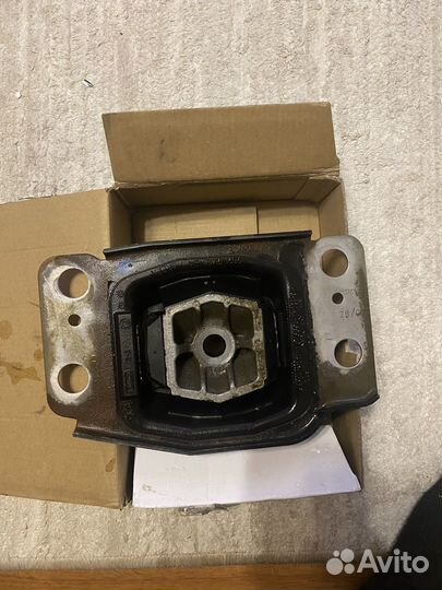 Продам подушки на Форд Мондео 4