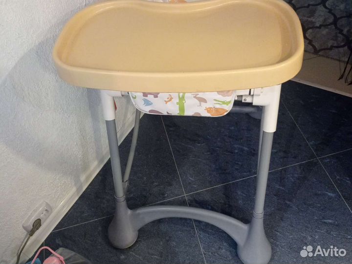 Стульчик для кормления