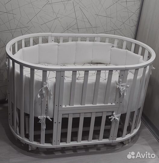 Кроватка детская овальная,круглая
