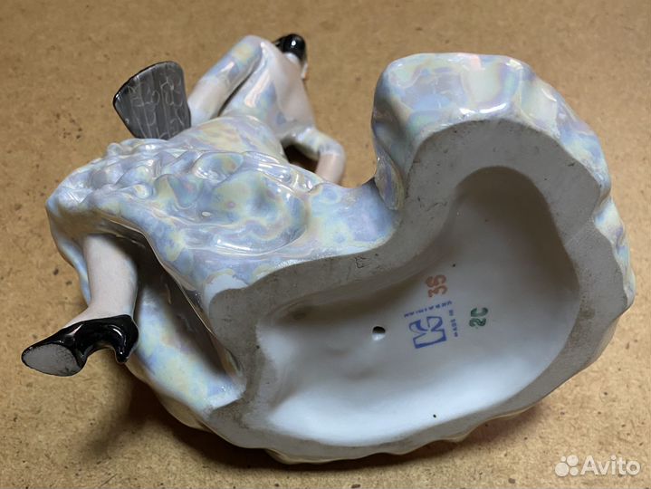 Статуэтка фарфор цыганка