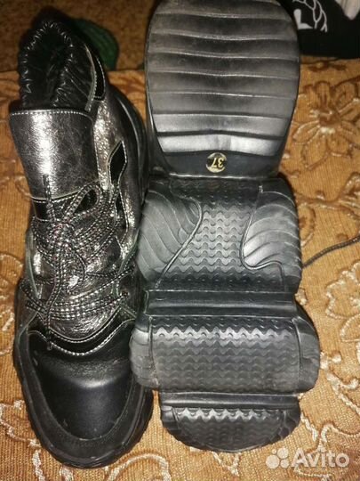 Кросы женские