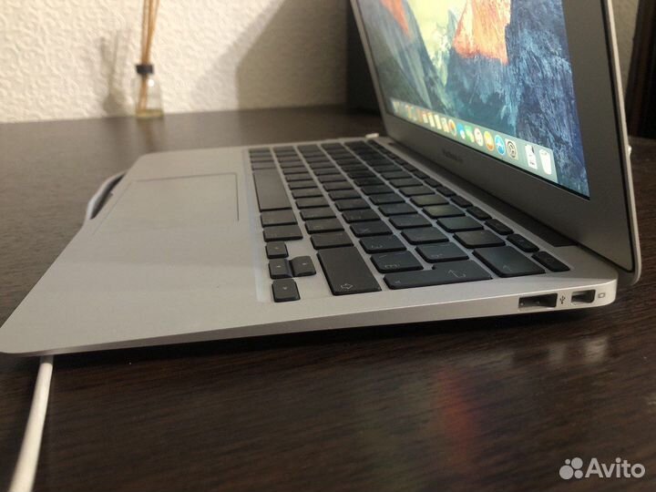 Macbook Air 11 2010