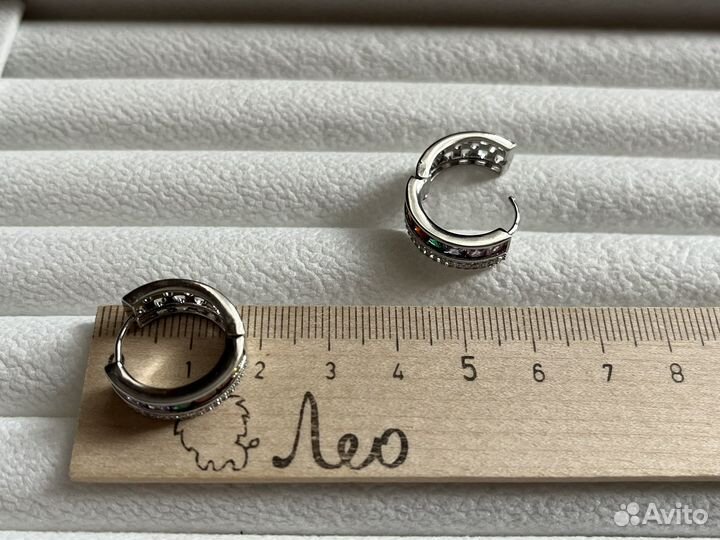 Серьги кольца стильные