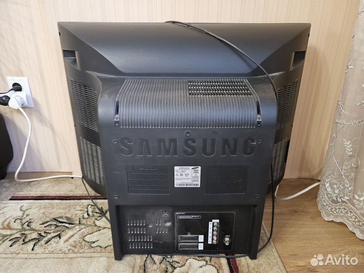 Телевизор Samsung 29