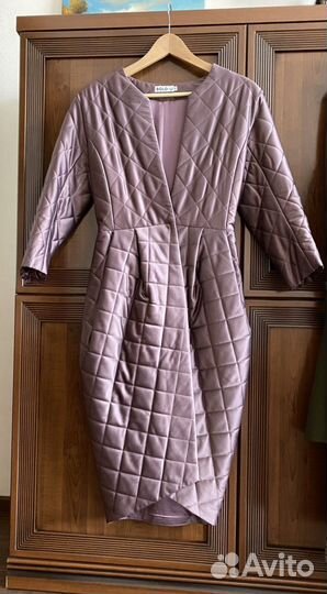 Пальто женское Solo-U,б/у, 42р