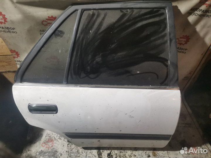 Дверь боковая задняя правая Toyota Corona AT170