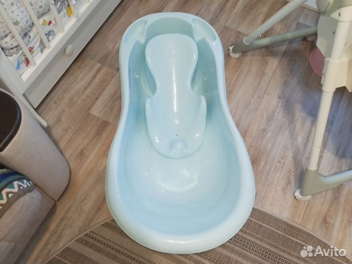 Ванночка для купания новорожденного