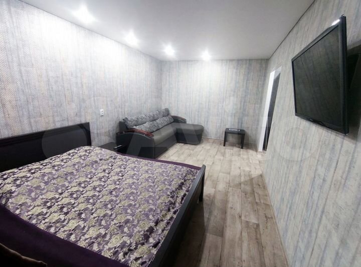 2-к. квартира, 50 м², 1/5 эт.