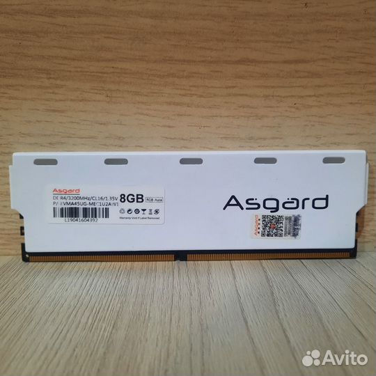 Оперативная память Asgard Loki W1 RGB DDR4 2x8 Гб