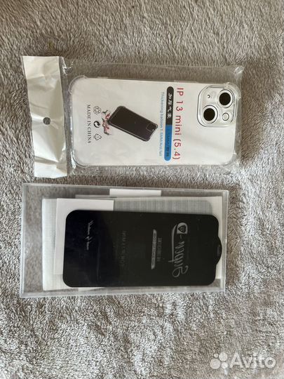 Защитное стекло + чехол на iPhone 13 mini