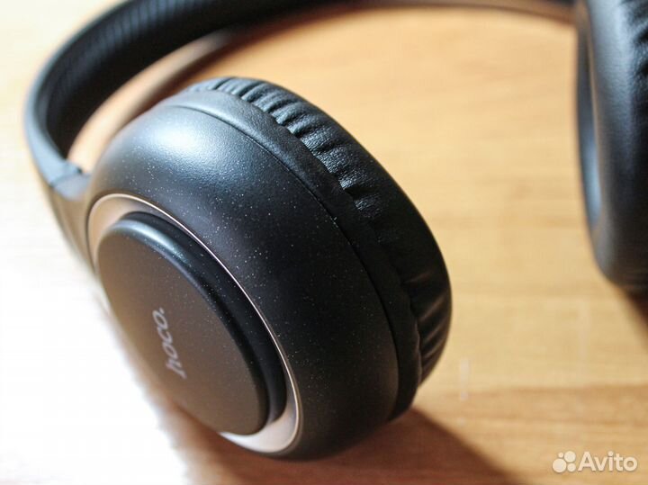 Беспроводные bluetooth наушники (накладные)