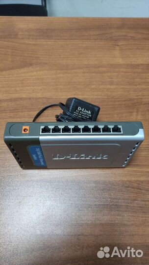 Коммутатор D-Link DES-1008D (8-port 10/100 Mbps)