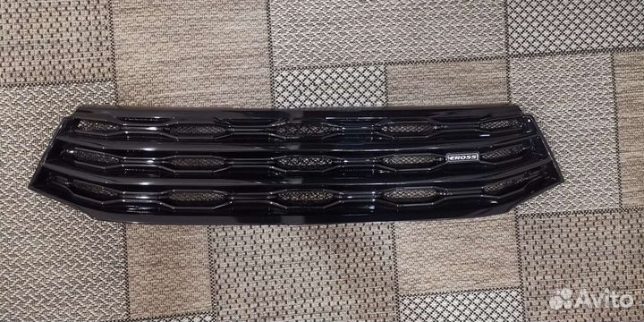 Решетка радиатора Next для Vesta Cross