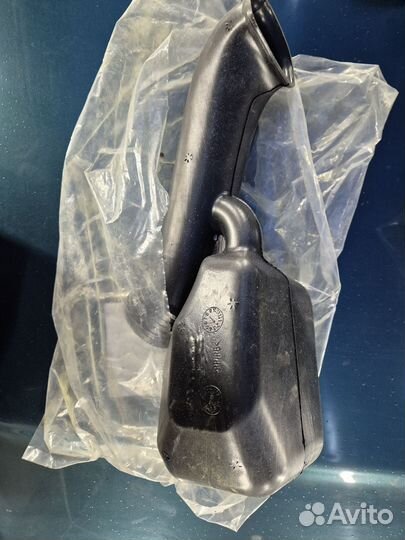 Воздухозаборник skoda rapid 1