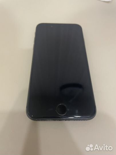 iPhone 8 64 гб