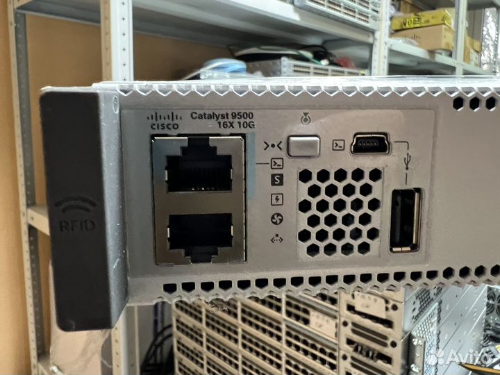 Коммутатор Cisco C9500-16X-A