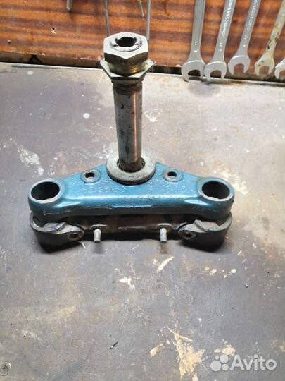 Запчасти передней вилки мотоцикла урал