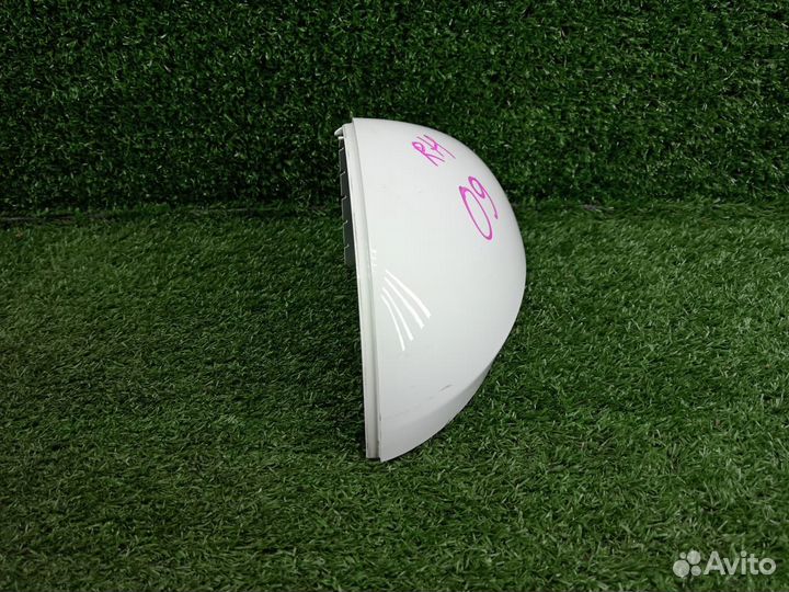 Крышка зеркала правая Volkswagen Tiguan