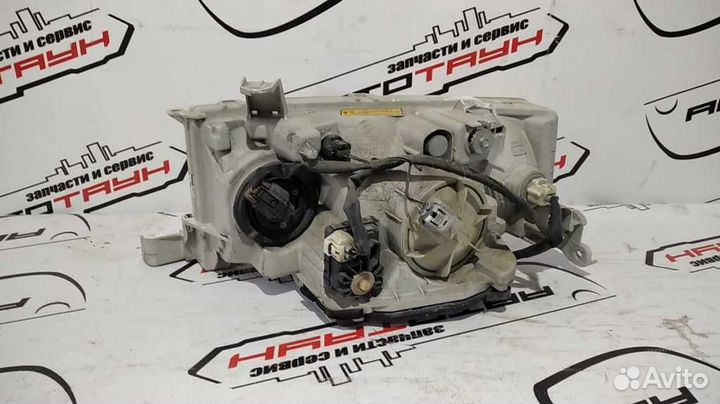 Фара toyota BB NCP30 NCP31 NCP34 NCP35 52119 xenon
