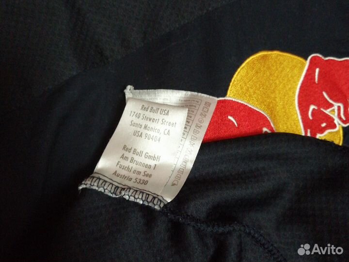 Рубашка команды Red bull