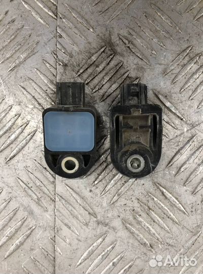 Датчик удара Тойота Королла Филдер E140