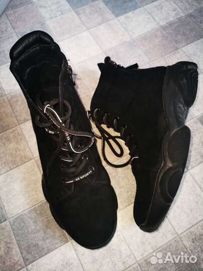 Обувь женская