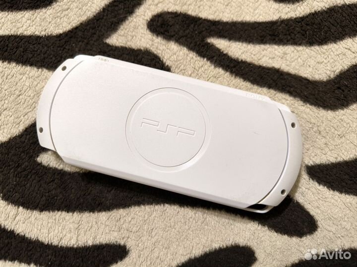 Sony PSP E-1008 8Gb Прошитая