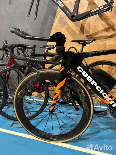 Велосипед для индивидуальной гонки и триатлона Gue