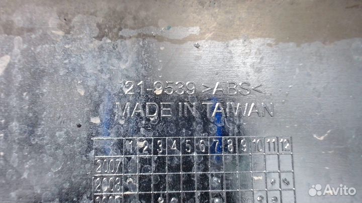 Решетка радиатора Volkswagen Golf 5, 2009