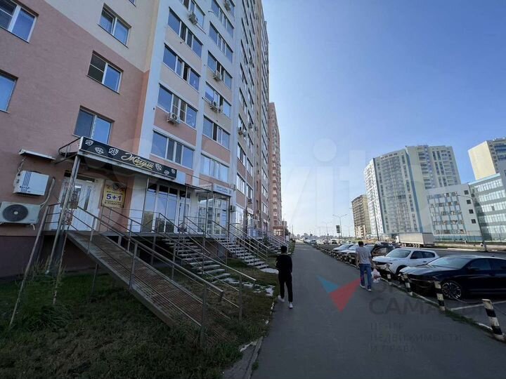 Сдам торговое помещение, 104 м²