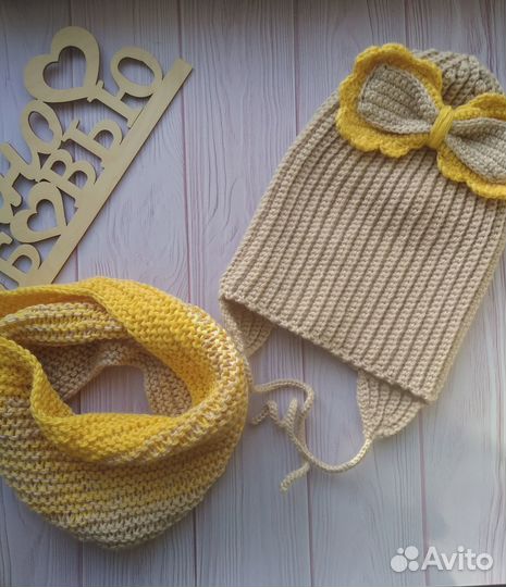 Комплект шапка и снуд для девочки