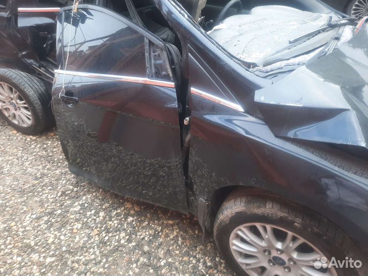 В разборе форд 3