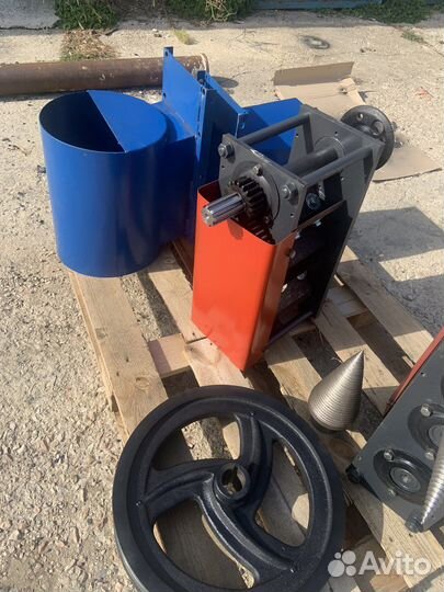 Веткоруб для минитрактора, измельчитель веток