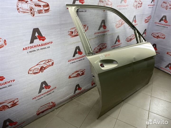 Дверь передняя правая Mercedes GLK (X204)