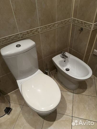 Унитаз с бачком бу, биде