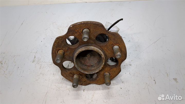 Ступица (кулак, цапфа) Toyota Verso, 2009