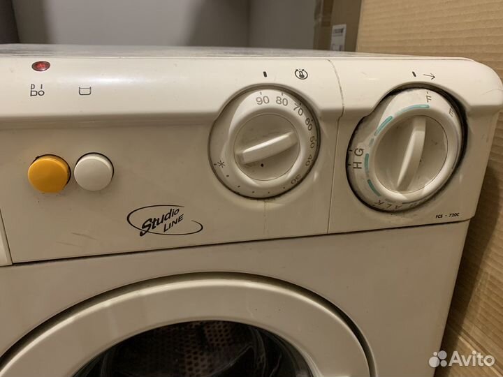 Стиральная машина zanussi