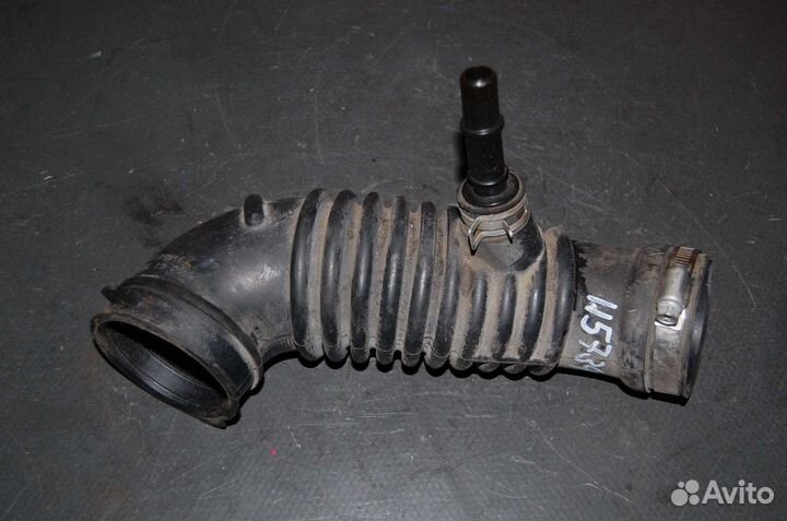 Патрубок воздушного фильтра