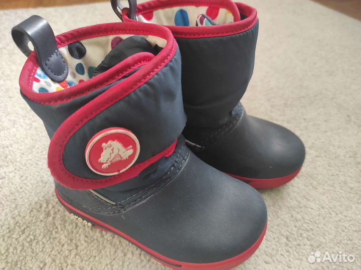 Зимний шлем Журавлик 46-48 и сапоги crocs c8