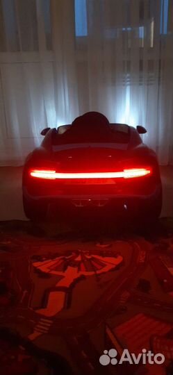 Детский электромобиль bugatti