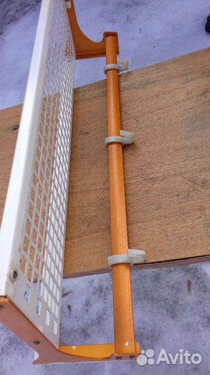 Вешалка настенная. 74см * 25см