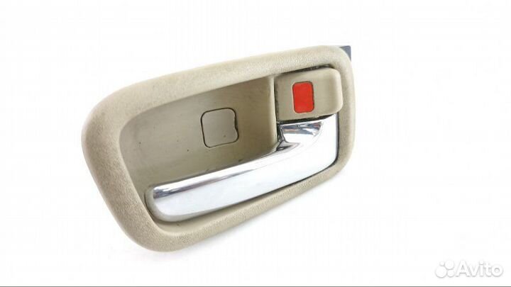 Ручка двери внутренняя передняя правая Toyota