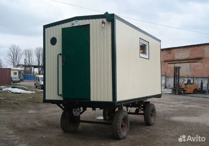 Жилая строительная бытовка на шасси (нш-05)