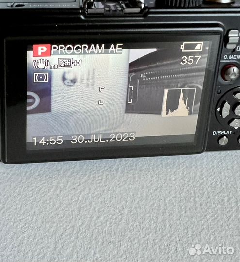 Легендарная leica D–LUX 4 (US version)