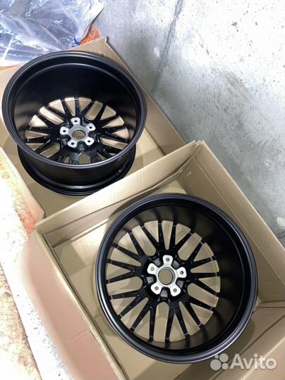 Оригинальный диск R21 на Porsche Cayenne