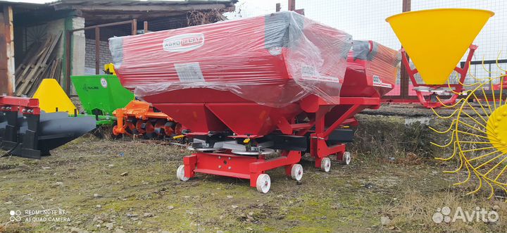 Разбрасыватель удобрений Agrohasat AHTC-1000, 2023
