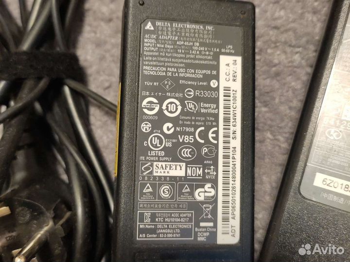 Блок питания для ноутбука
