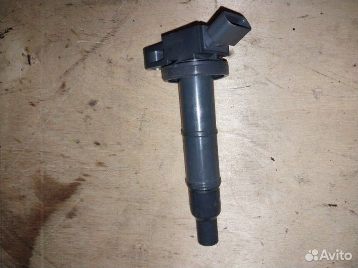 Катушка зажигания Toyota Alphard ATH10 2azfxe
