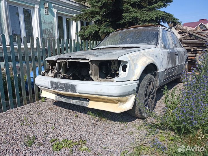 Обвес Mercedes-Benz W124 E500 Волчок